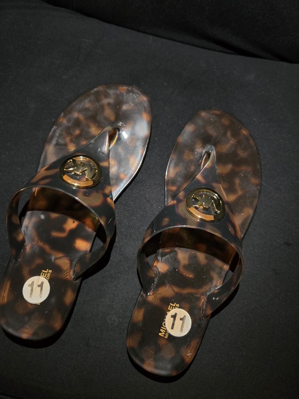 Michael Kors Womens Tortoiseshell Logo Jelly Slide Sandals - Brown/Black